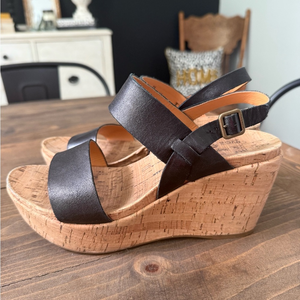 Kork-Ease Black Sandals with Cork Platform